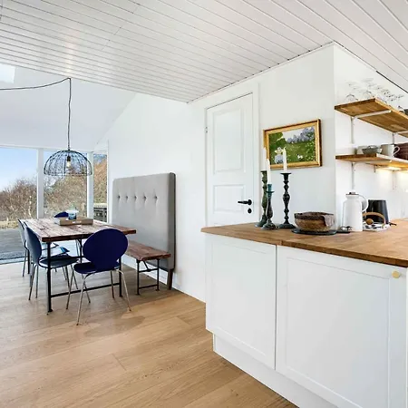 Modern, Spacious House With Ocean View Close To The Holiday home *