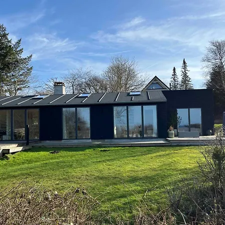 Unique New Beach-house I Seaview And Space Feriehus *